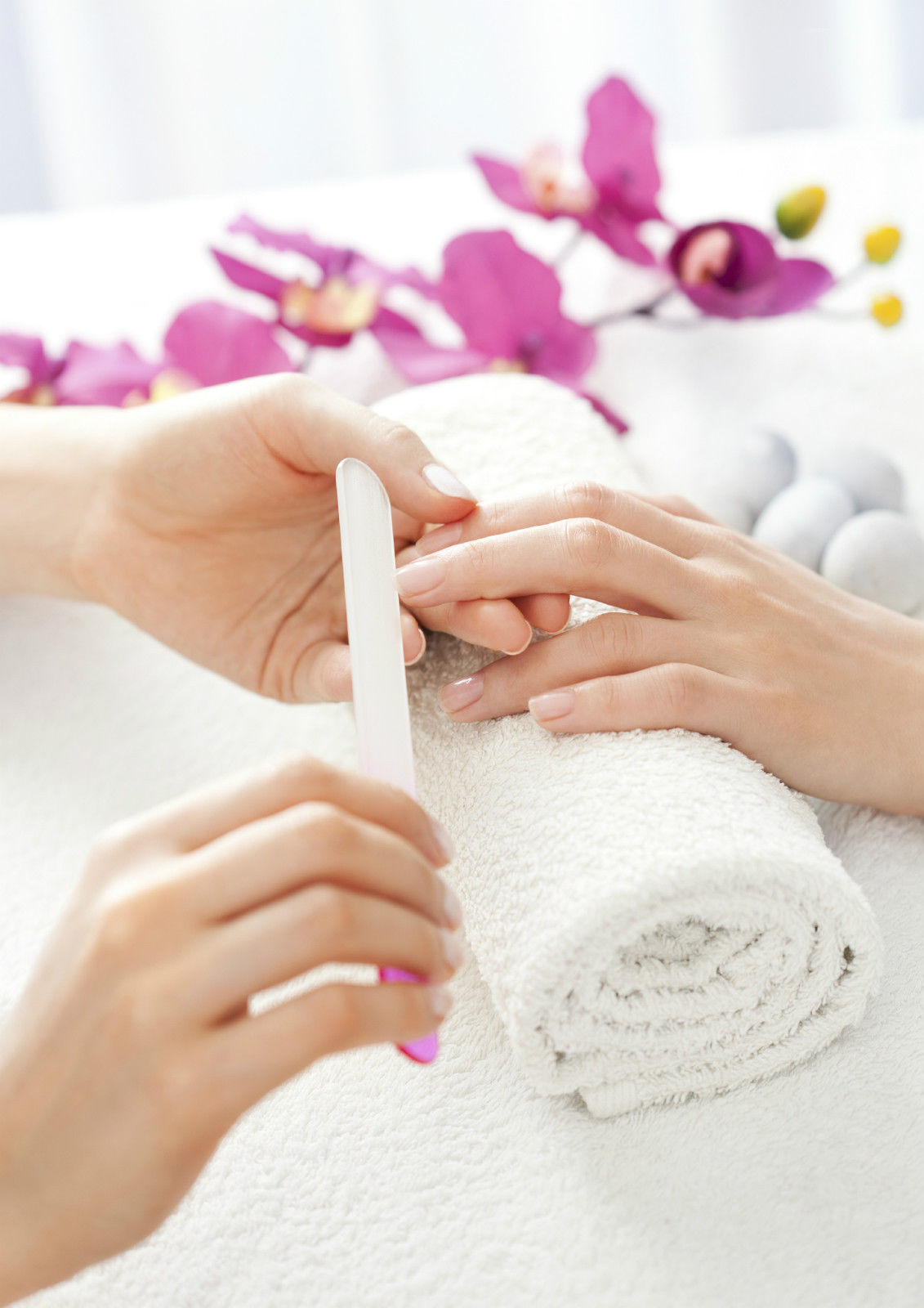 PP29 NAIL SALON MANICURE POSTER